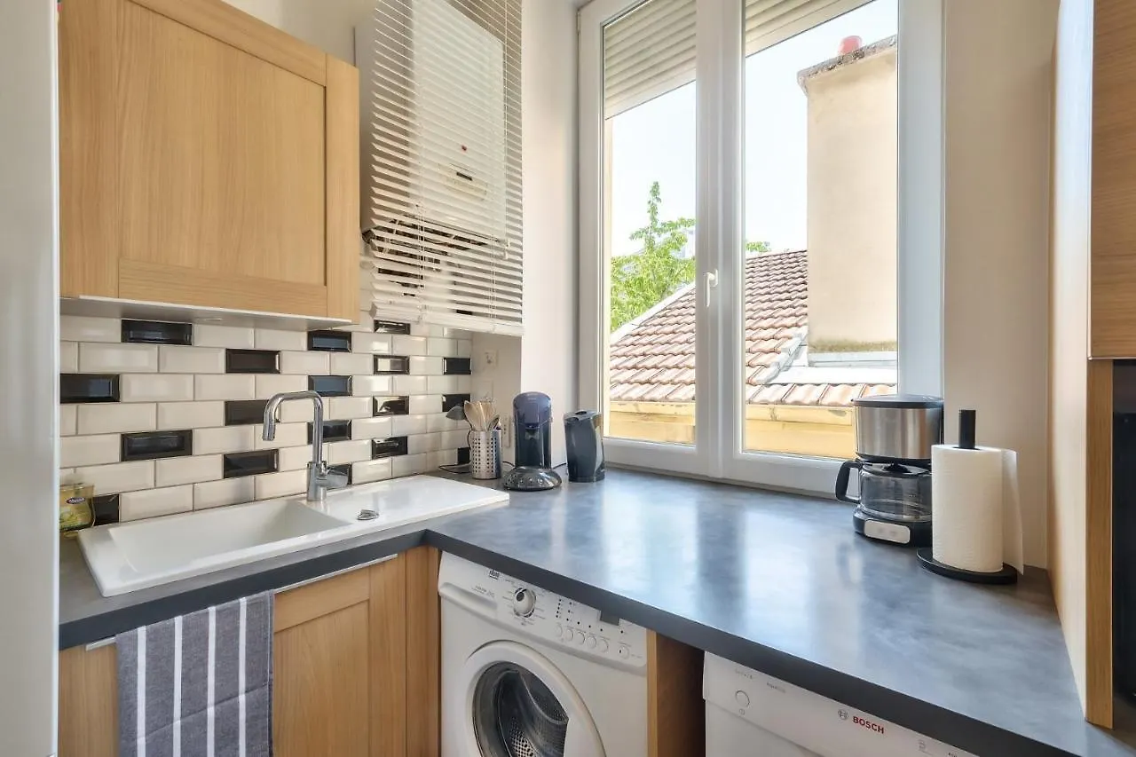 Appartement Le Cosy - Calme & Chaleureux - Bien Situe Caluire-et-Cuire France