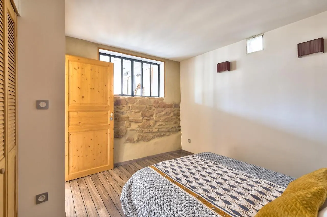 Appartement Le Cosy - Calme & Chaleureux - Bien Situe contacts