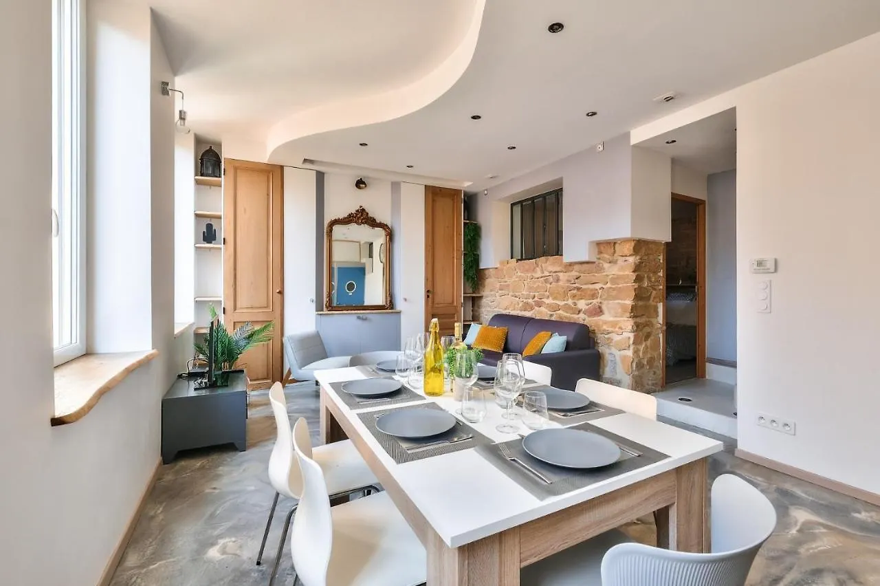 Appartement Le Cosy - Calme & Chaleureux - Bien Situe Caluire-et-Cuire